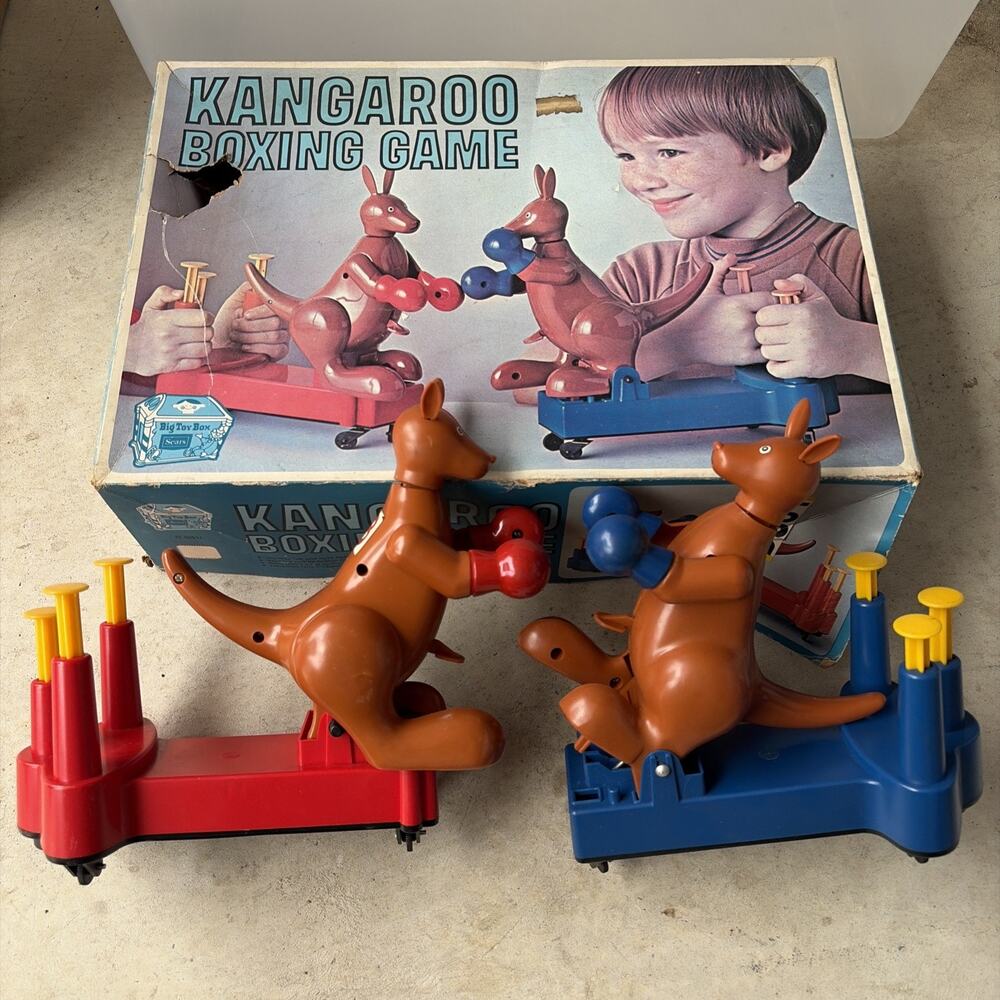 SEARS BIG TOY BOX KANGAROO boxing game 1960S RARE rock em sock em robots JAPAN